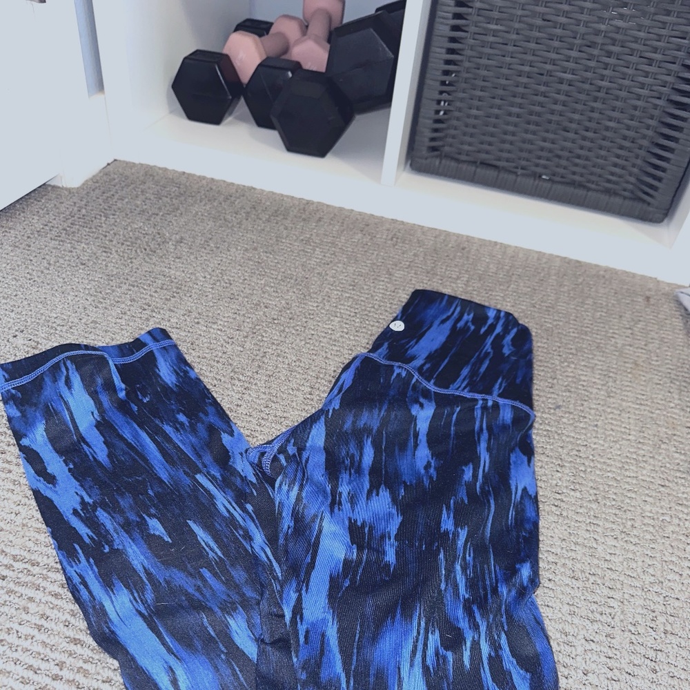 Lululemon Black and Blue "Electric" Leggings
